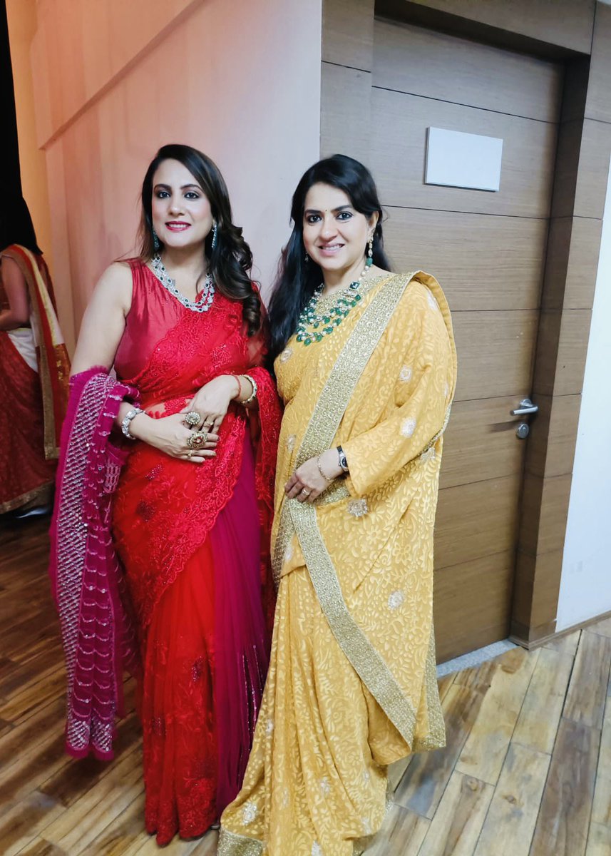 sonalgoelias's tweet photo. Kudos to the efforts of team #IASOWA and Ms Shaina NC in organising the #WalkForACause Fashion Show 👏🏻 

#ContributionForCancerPatients
#WomenAchievers 
#PathBreakers 
#SareeLov 💕

#IASOWA https://t.co/U2KviSYNKd