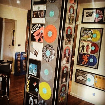 Aldodepeche23's tweet photo. Home Sweet Home #DepecheMode #museodepechemode #museumdepechemode #vinile #vynil https://t.co/1POeY8yYYf