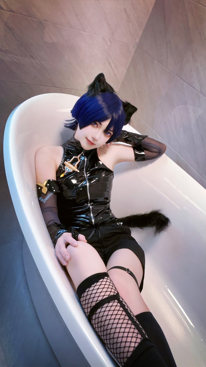 yechichi13's tweet photo. #Genshin #cosplay  #scaramouche #服装捏造 https://t.co/Znzgy0uddN