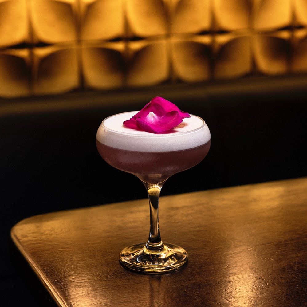 Haven’t got mother’s day sorted yet? We’ll spoil both of you! A few tables still remaining, so book now at charlottequay.ie 👀