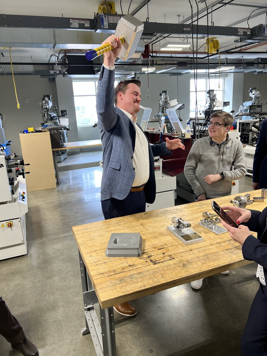 WMUGovAffairs's tweet photo. Check out these Kent County State Legislators at the AMP Lab @ WMU in Grand Rapids! We had a great time showing them around and discussing the great partnership that exists between WMU, GRCC and Autocam Medical to prepare the next generation of STEM Workforce participants! https://t.co/mq9QqKQDyF