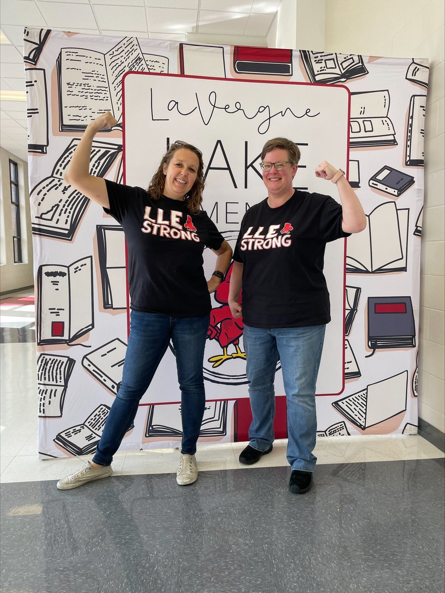 Melnequah's tweet photo. We are LLE Strong! #LLElittlehawks https://t.co/i9V7MhRoJQ