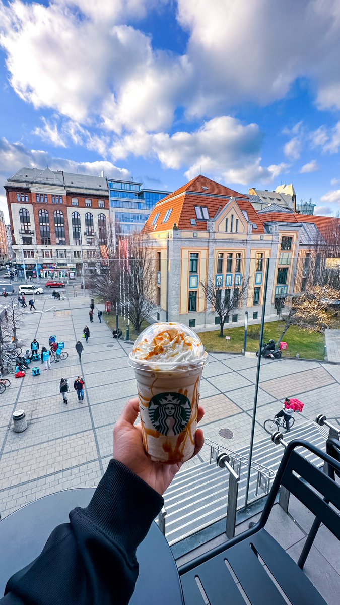 -

إلتقاطات في لؤلؤة الدانوب 
#بودابست  🌸.