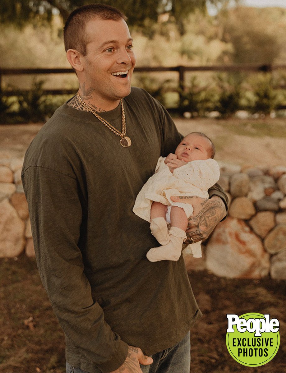 SheckFoundation's tweet photo. Well we couldn’t be happier for @RyanSheckler ! Ryan & his wife Abigail welcomed Olive Oleta Sheckler on March 3rd, which happened to be their 1st wedding anniversary! Congratulations!
#ryansheckler #shecks #babysheckler #shecklerfoundation https://t.co/DqnMZtGFMf