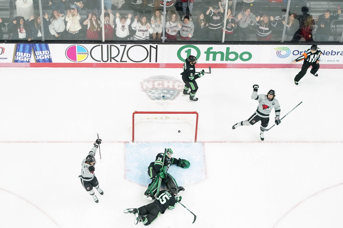 coolmancreative's tweet image. With the end of the Omaha hockey season, I wanted to share a thread of my perspective from the NCHC playoffs. It's been a privilege to cover the Mavericks all season long!