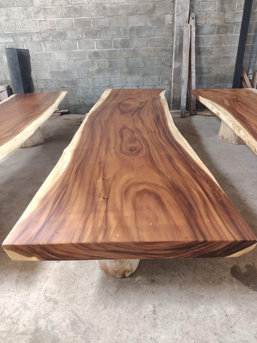 Exotichardwood3's tweet photo. Suar/Monkeypod slabs for your house furniture, conference tables,restaurant tables, office tables, coffee tables, Consoles...
Kiln dried, smoothened and ready to be finished as client request.
WhatsApp 00237 672 939 833
#suarslabs #suarwood #countertops #tables #Monkeypodslabs https://t.co/M624cLpv7i