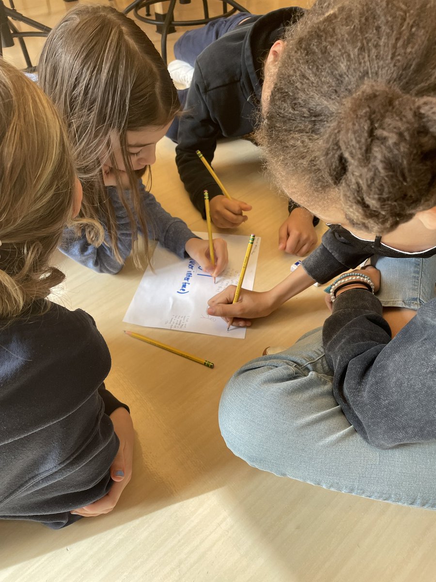 laurenangarola's tweet photo. 4th graders began exploring UI/UX and accessibility as part of their app design process. We tested real apps & evaluated their design, inclusivity & the overall experience of using the app. Next step: the design phase of our own prototypes! #AppPrototype #EveryoneCanCode #design https://t.co/zKMAoXG5RX
