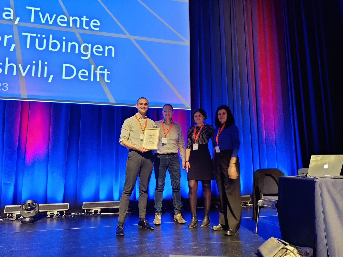 European Society for Molecular Imaging - ESMI (@esmi_society) on Twitter photo Congrats 🎉 to <a href="/jonas_genz/">Jonas Genz</a> from <a href="/HollandLab_/">HollandLab</a> for winning the best poster pitch in the first ever ESMI Chemistry Study Group Session!! One of many excellent pitches, well done to all the speakers 🙂 Congrats 🎉 to <a href="/jonas_genz/">Jonas Genz</a> from <a href="/HollandLab_/">HollandLab</a> for winning the best poster pitch in the first ever ESMI Chemistry Study Group Session!! One of many excellent pitches, well done to all the speakers 🙂