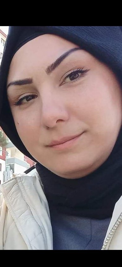 can40879061's tweet photo. Karim nasilda sikilmek istiyo amma korkuyo https://t.co/J67zd08kOY