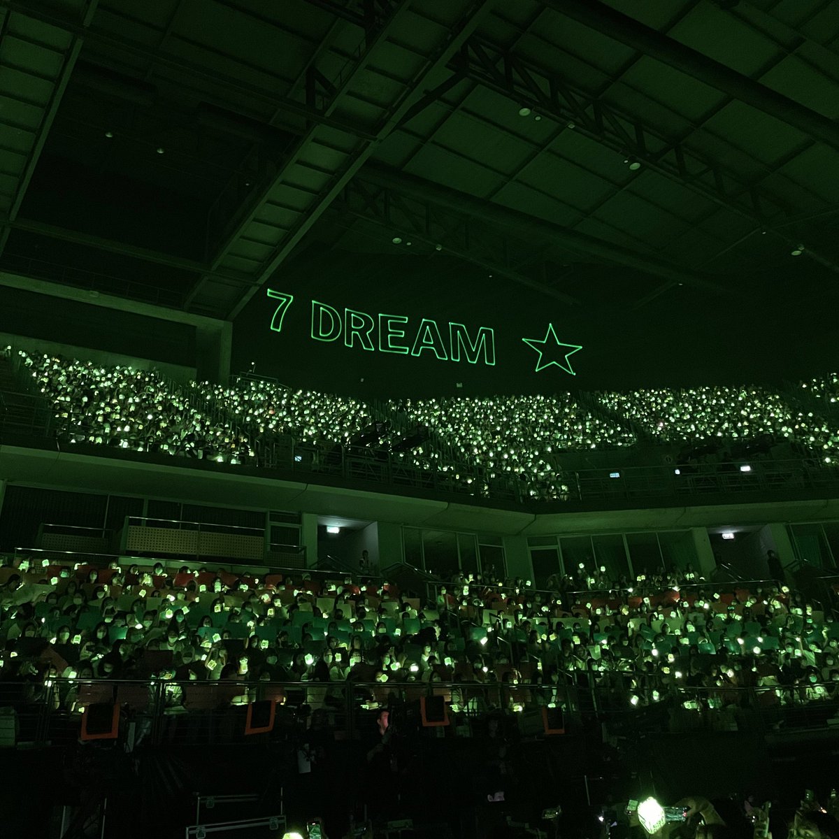 thechxyxhyun's tweet photo. ทะเลเขียวนีออนที่ไทยสวยไม่แพ้ประเทศอื่นเลย https://t.co/jR8zNlbedm