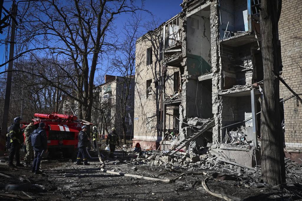 DroneAlert's tweet photo. U.S. military said a Russian fighter jet on Tuesday struck the propeller of a U.S. drone over the Black Sea, causing U.S. forces to bring it down in international waters.

https://t.co/OBD6fA6zrB https://t.co/pOGuqcWfn6