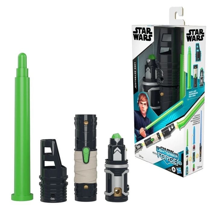coleccioniswspn's tweet photo. Los niños y no tan niños podrán montar su propio sable con el nuevo Star wars Lightsaber Forge de Luke Skywalker. Cabe destacar que es posible combinarlo con las partes de otros sables de esta misma linea
#hasbro #lightsaber #starwarslightsaber #lukeskywalker #lightsaberforge https://t.co/CiW5L7hpRg