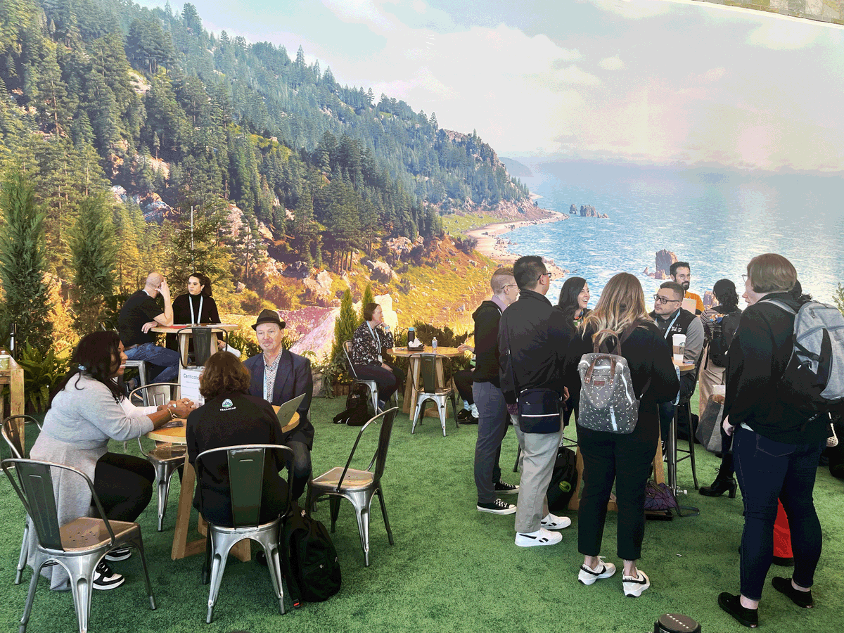BitwiseInd's tweet photo. Salesforce MVP and Bitwise Industries VP of Salesforce Marketing @ToniVallentine was onsite at this year’s Trailblazer DX! 🏔️ She hosted a meetup for Salesforce Business Analysts to connect folks with Career, Certification and Credential advice. 🙌 #Salesforce #Trailblazer #TDX23 https://t.co/oAymgLgSYN