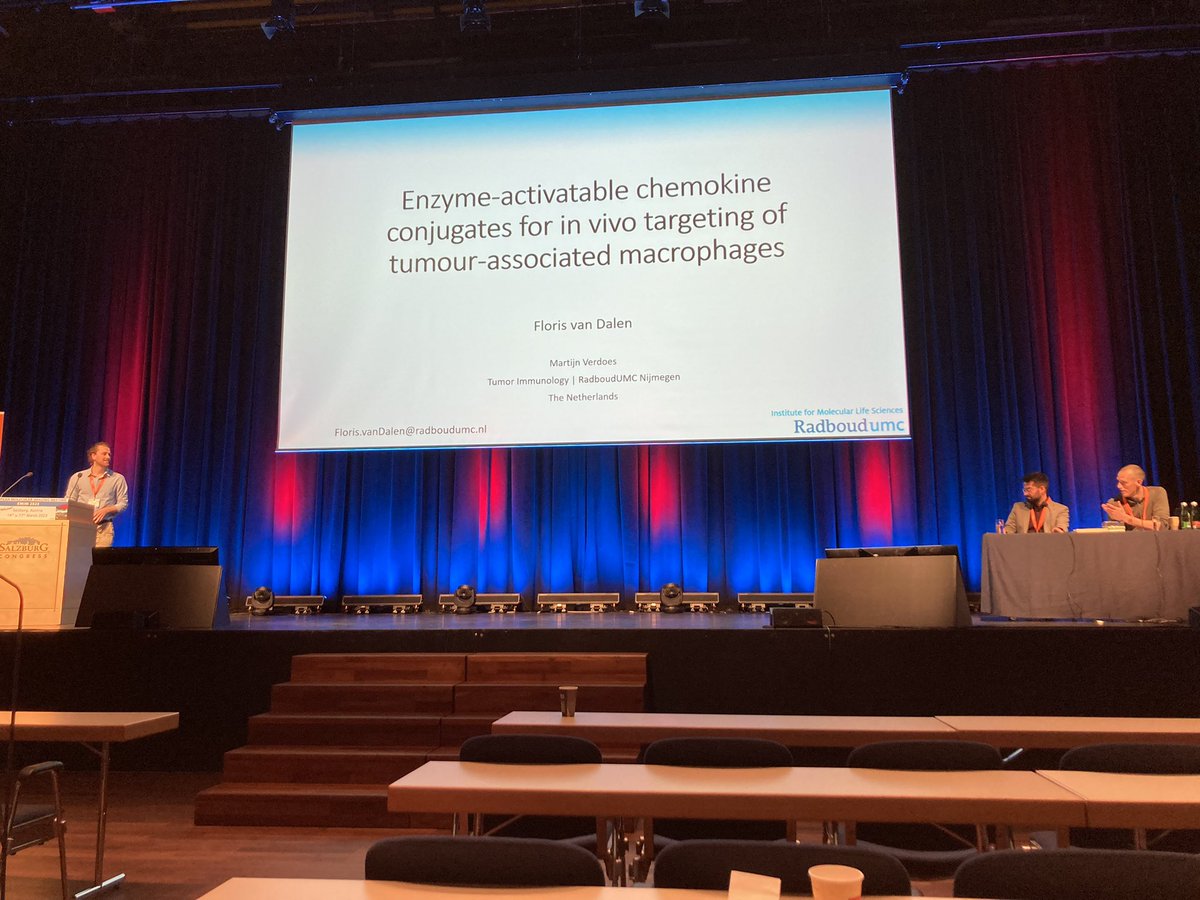 The first poster is pitched by Floris van Dalen - he is targeting Tumor-associated macrophages in vivo via enzyme-activatable chemokine conjugates. Make sure to visit him during the poster session of #EMIM2023
