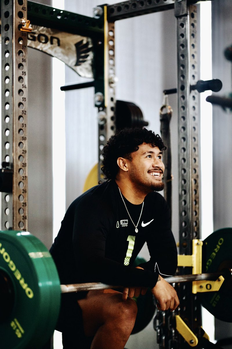 Oregon Football tweet media