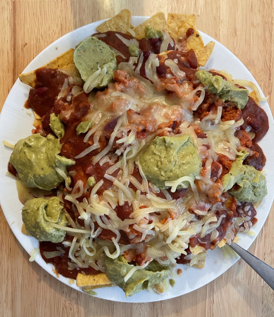 Albiestar's tweet photo. Life relentless marches on… students endlessly seeking information and guidance… offspring to nurture and develop…local politics to navigate and negotiate….
BUT CHECK OUT MY DINNER!! #fabwife https://t.co/lI6hitccMT