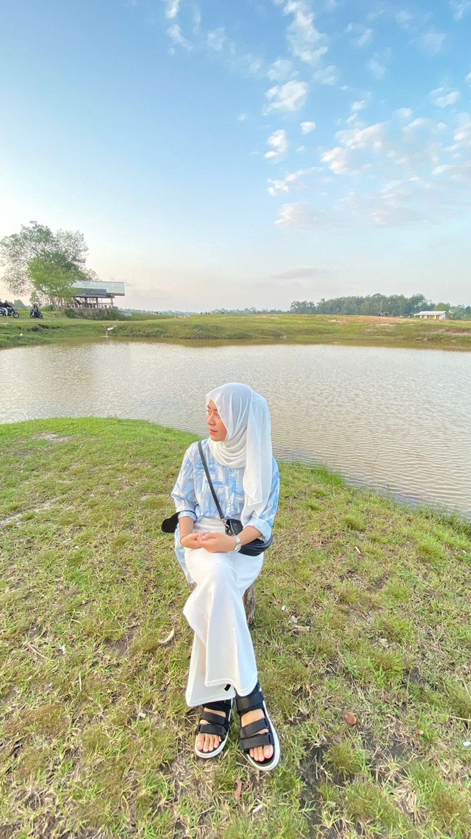 hueehehh's tweet photo. Bagus ga? https://t.co/fFW5JJwq9f