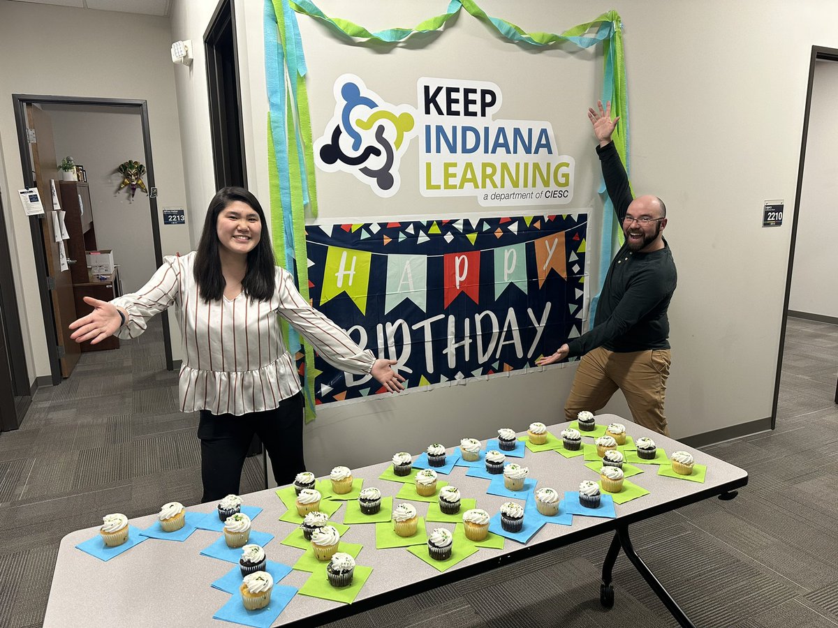artisticbinary's tweet image. Celebrating #KINLTurns3! This has been an amazing team to work with and I’m so excited it’s been three great years @KeepINLearning!