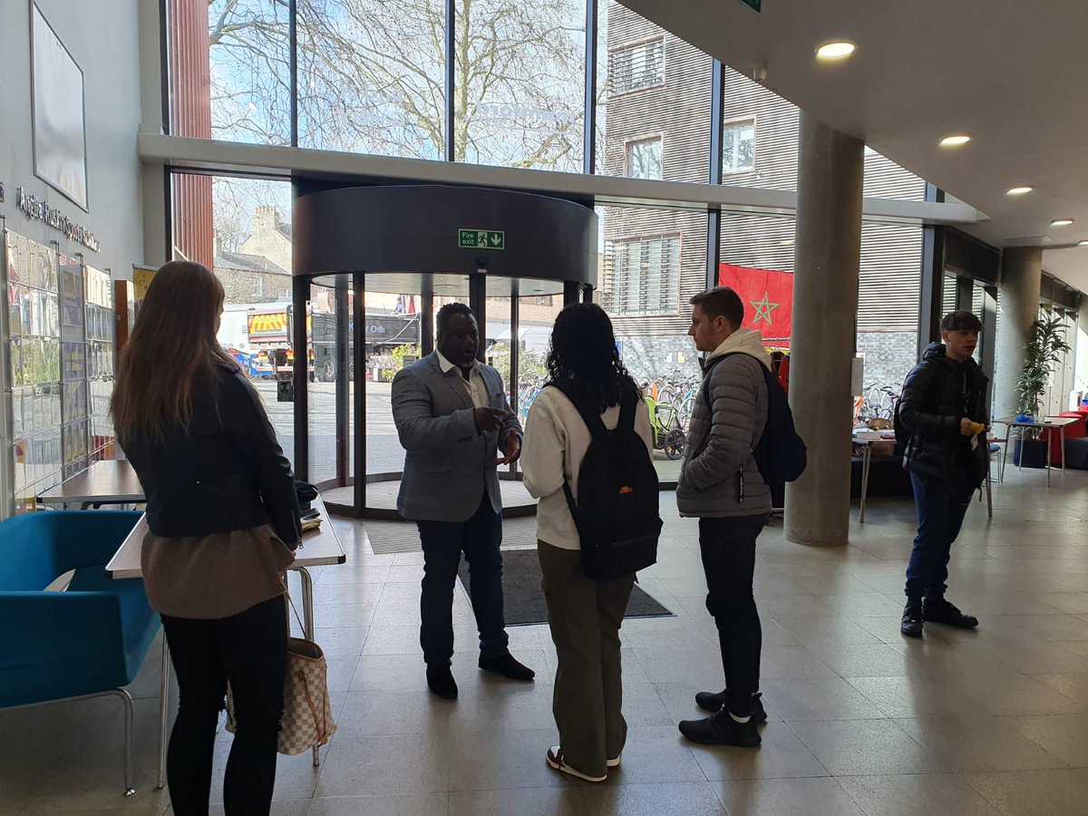 KickOffAt3's tweet photo. @AimeeNeaverson Absolutely honoured to be in attendance @AngliaRuskin today whilst presenting to your students the wonderful impact of Kickoff@3 &amp; those involved, including young Rhiann. Delighted that volunteers from your university have already come forward wanting to give back &amp; support 🙏🏾❤️ https://t.co/wfPKhjYX4Q