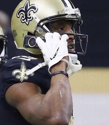 yfntrace's tweet image. “hey @getnickwright do we still not have any money?” 😉