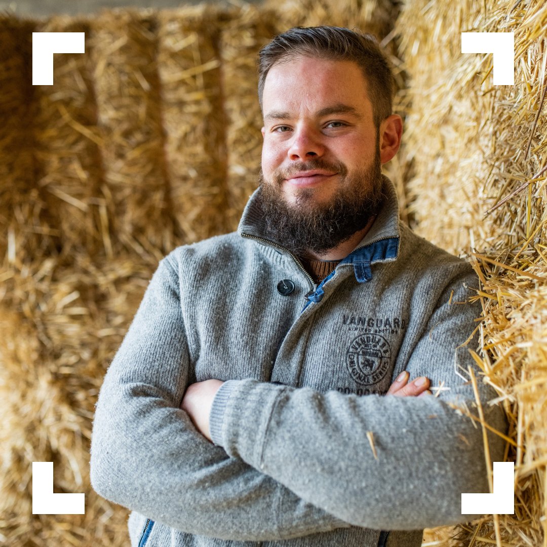 De landbouwsector is een mooie maar ook erg uitdagende sector. 💪 Toch blijven jonge ondernemers, zoals melkveehouder Mathieu, zich dagelijks 100% inzetten voor hun passie, de boerenstiel. 💚 Blijf zo doorgaan, Mathieu! 👊 #boerentrots #boerindekijker