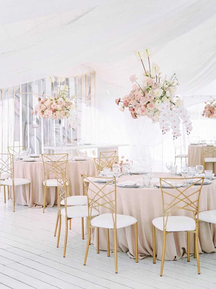 HopeEvents1's tweet photo. Pour tout vos événements : mariage , anniversaire, baptême. Petit ou gros budget , n’hésitez pas à nous contacter 
Tel: 694834439 https://t.co/H9bOmnx6K9