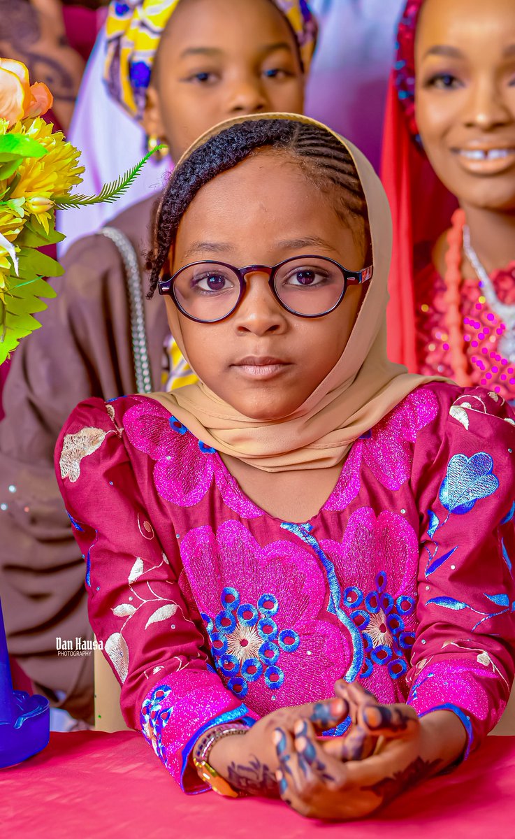 #photography #photographylovers
#photooftheday #photographyislifee #photoshooting
#naturephotography #danhausphotography
#photography
Portrait,📸
Event, 
Wedding Pic, 
Pre-wedding Pic, 
Birthday Celebration, 
No refund after payment ❌🚫
For booking call. ☎️: 07030688867