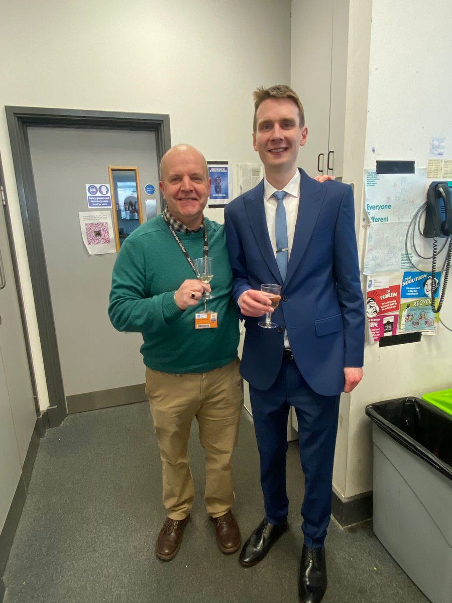 SlarkGroup's tweet photo. Slark PhD No. 1! Massive congratulations to Simon on passing his viva with flying colours! #PhDLife #Done #RealTimeChem https://t.co/ldpXl1OTEU