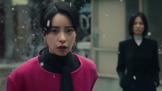 cha_chronicles's tweet photo. 1. yeonjin :
she loves being in control. she despises not getting what she wants (all the girls she bullied were ones that jaejun found interest in...). she never shows any remorse…so dongeun made her lose that confidence and the glow in her eyes when she messed with others https://t.co/zuOuw6CacH