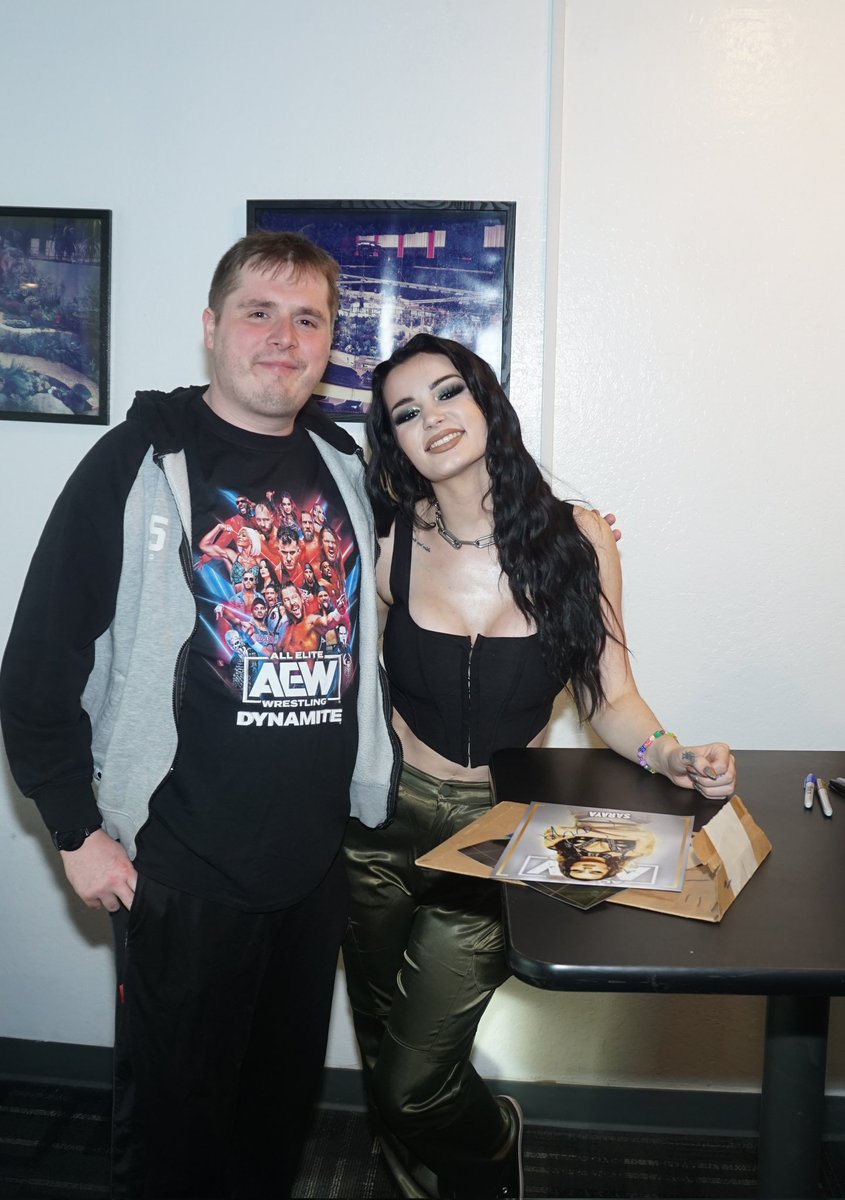 Saraya tweet picture