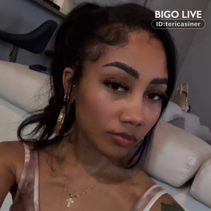 Come and see ☠️TErica🦋🔗 streaming live on #BIGOLIVE and make new friends!  https://t.co/nblwPmRgkl https://t<a href="/tag/bigolive"class="tags">#BIGOLIVE</a>