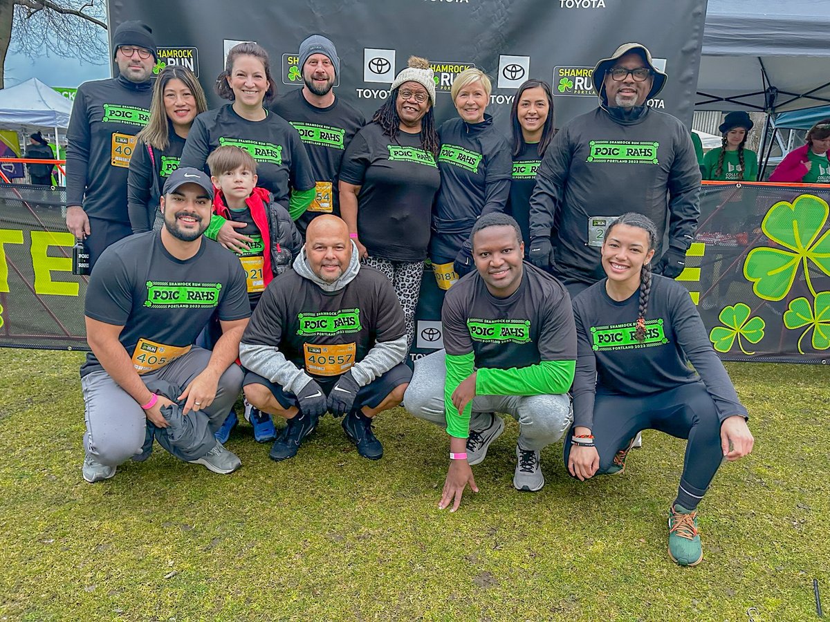 POIC_RAHS's tweet photo. Go, Team #POIC!  Staff completed their goals in the @ShamrockPDX by walking/running in either the Stride, 5K, 8K, 15K, or Half Marathon, participating in bettering #health, #wellness, and team building. ☘️🏃🏾 We accomplished our goal and, most importantly, had #FUN! https://t.co/PCEZQ9D6cb