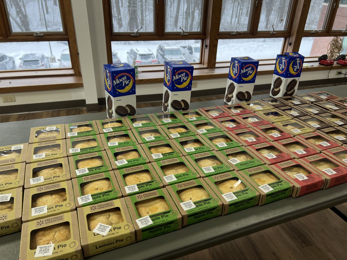 BigIdeasMath's tweet photo. How does a company that publishes math textbooks celebrate Pi Day?
With pie of course... 🥧
#piday #math #pie #larsontexts #bigideaslearning https://t.co/oE57L8kpMI