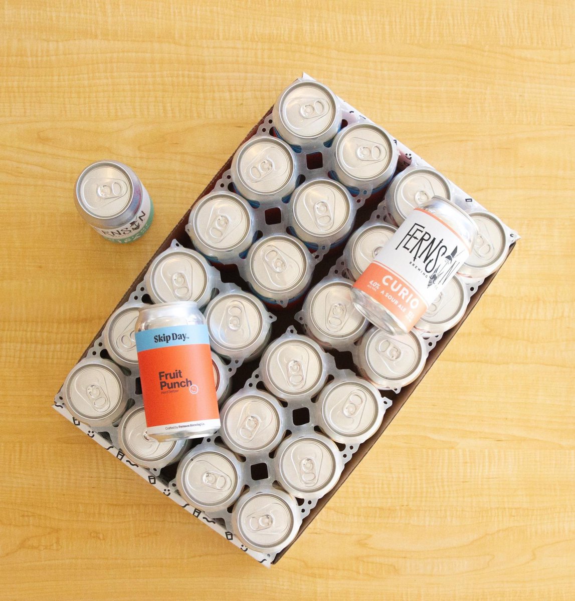 wavegrip's tweet photo. Say goodbye to heavy and expensive packaging and hello to the lightweight convenience of our Original Can Carriers 🙌🏼 Whether you're producing beer, soda, or other beverages, our innovative carriers make multi-packing lightwork! Contact us at hello@wave-grip.com to find out more. https://t.co/E79gzUZR8E