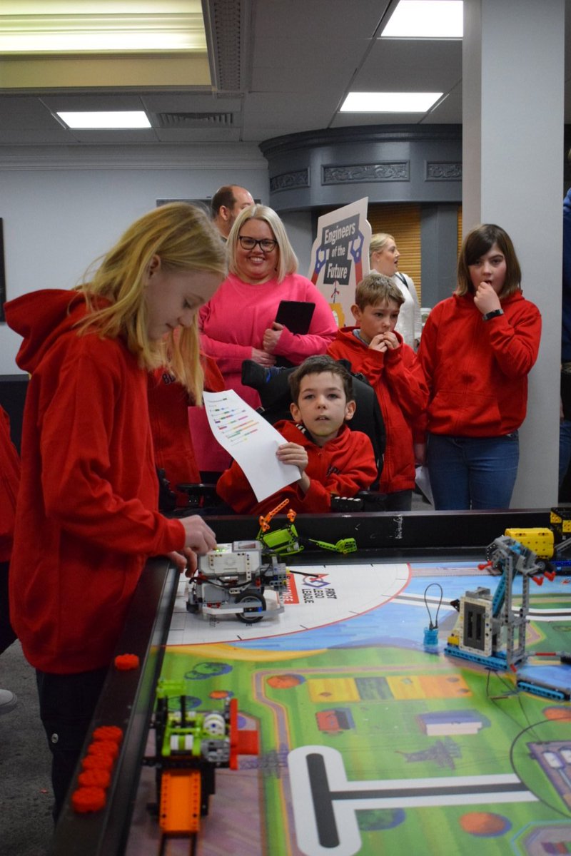 Mrs Allman-Armstrong tweet media