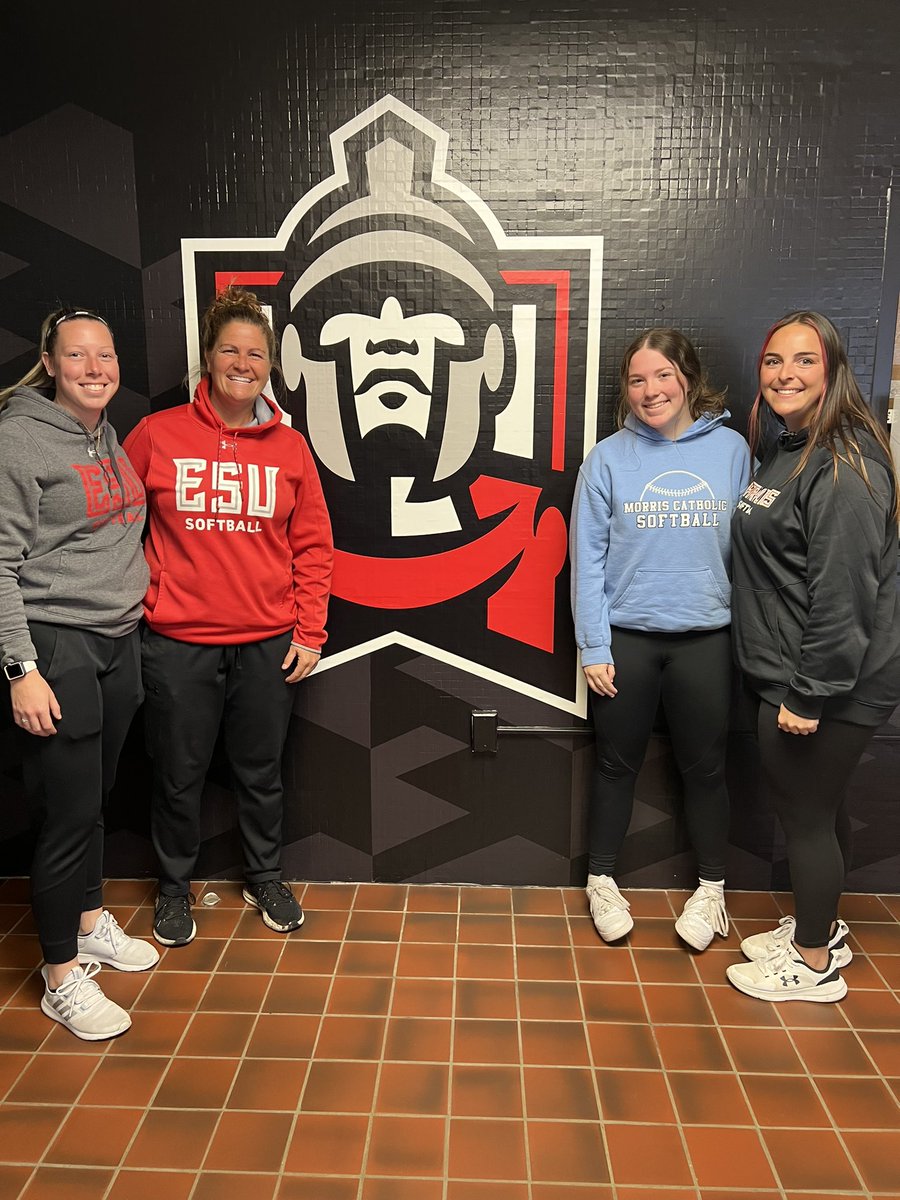 Carly Mockenhaupt tweet media