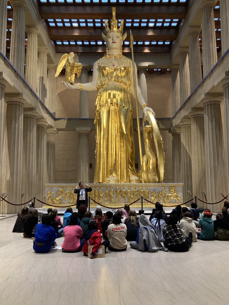 Matty_Hardy1's tweet image. It’s another great day to teach at Normal Park! #LearningExpedition