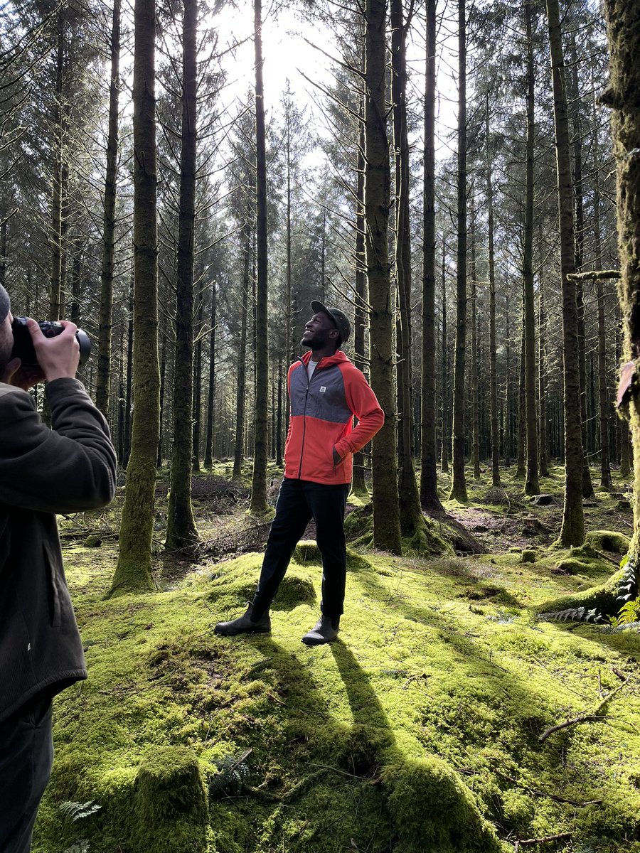 Working outdoors looks like: 
❤️
<a href="/passengerwear/">Passenger</a>