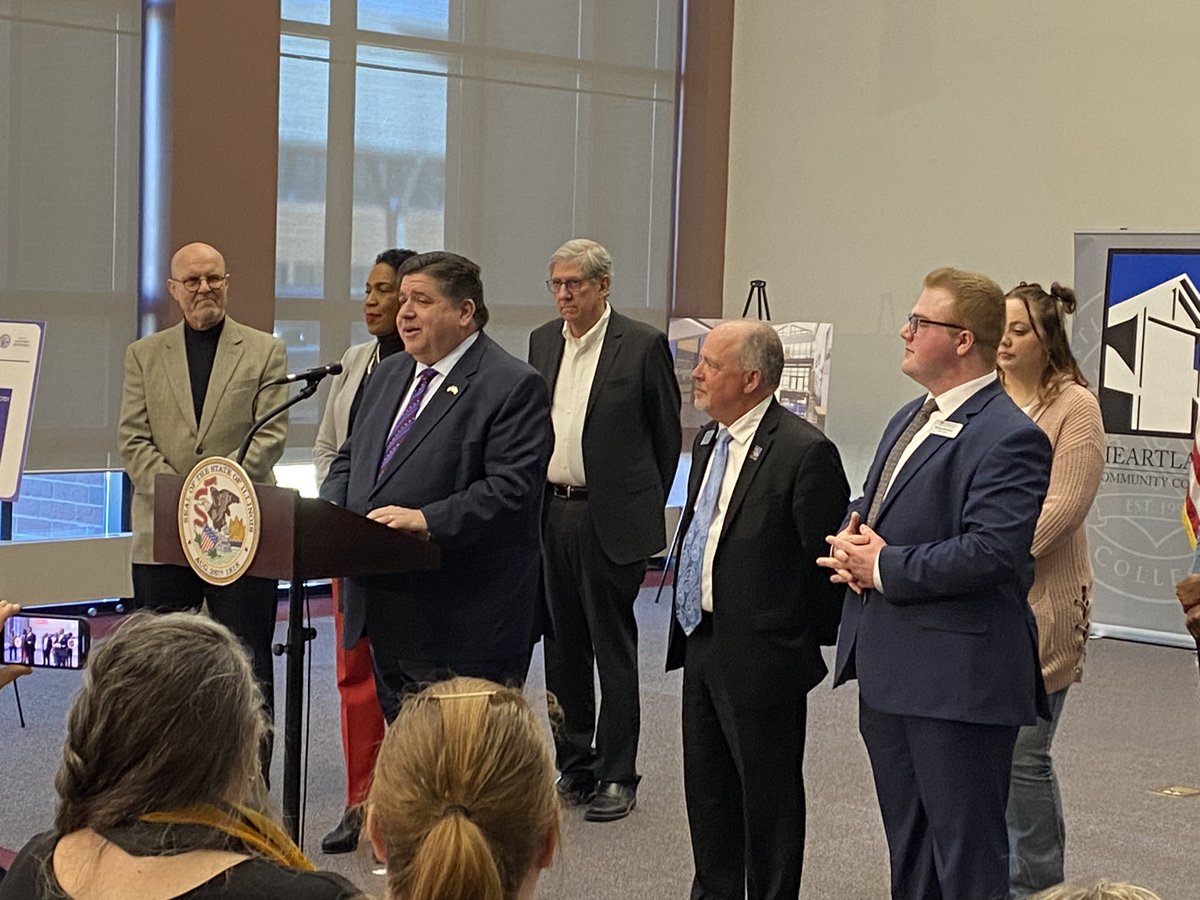 Eric Stock (@ericwglt) on Twitter photo .<a href="/GovPritzker/">Governor JB Pritzker</a> visited <a href="/Heartland_CC/">Heartland Community College</a> to push his budget plan that includes more $$ for higher education and a $100M increase in MAP grants. Pritzker says every student who applied for a grant this year got one. More to come at WGLT.org. .<a href="/GovPritzker/">Governor JB Pritzker</a> visited <a href="/Heartland_CC/">Heartland Community College</a> to push his budget plan that includes more $$ for higher education and a $100M increase in MAP grants. Pritzker says every student who applied for a grant this year got one. More to come at WGLT.org.