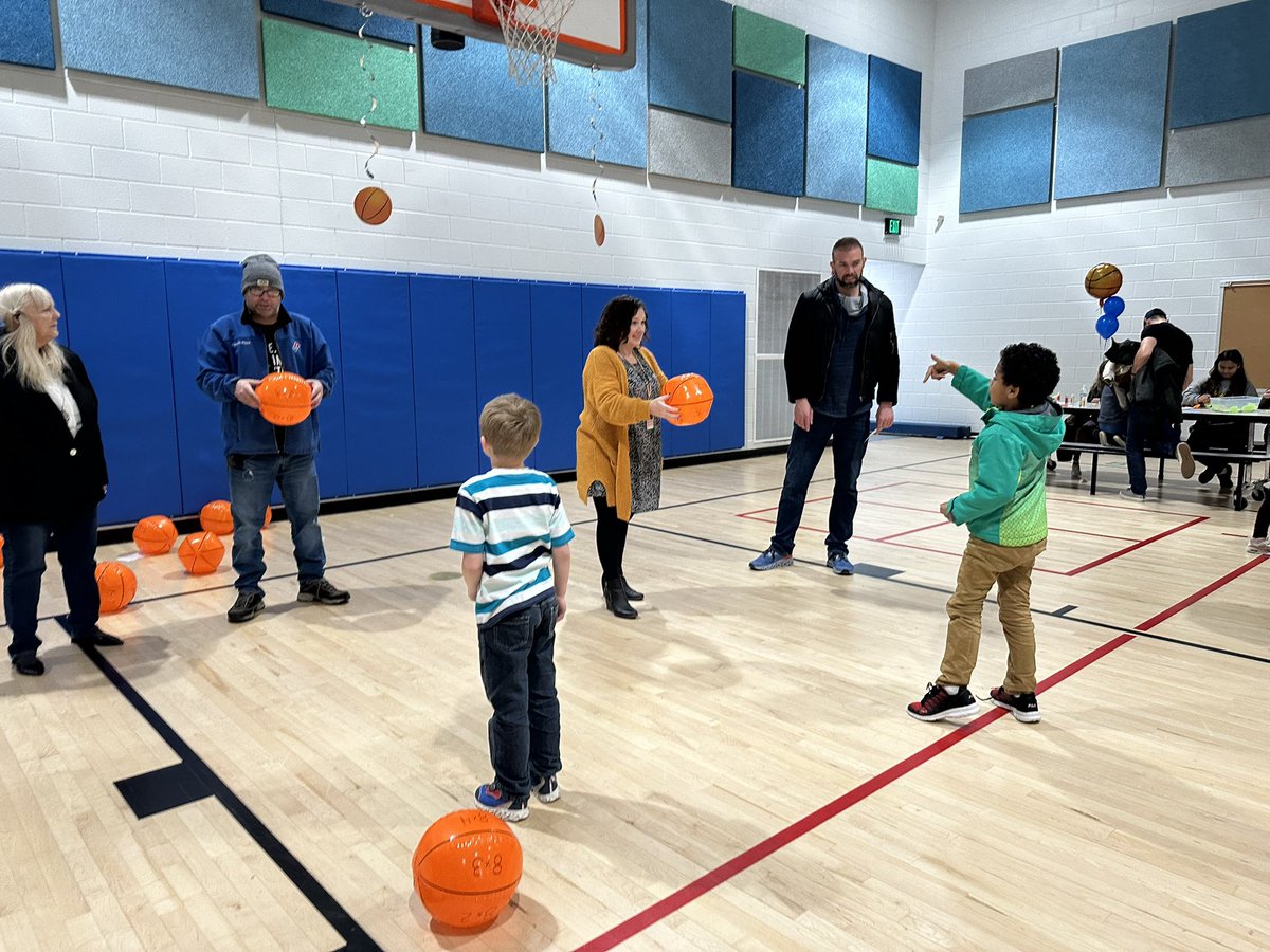 We had a successful Math Night <a href="/EdgewaterAACPS/">Edgewater Elementary</a> Happy Pi Day!!