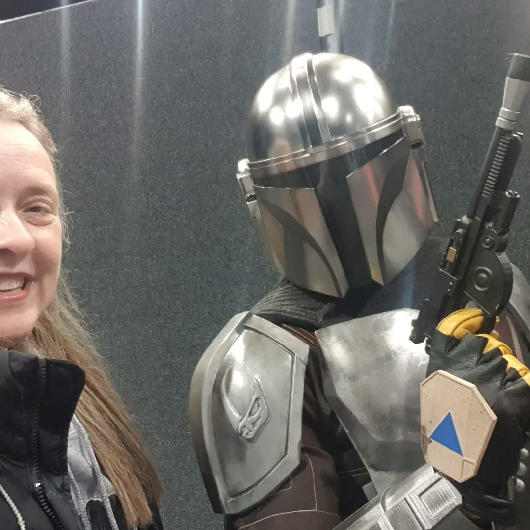 Whitefield_S's tweet photo. Past comic cons ... https://t.co/gIedtYa45A