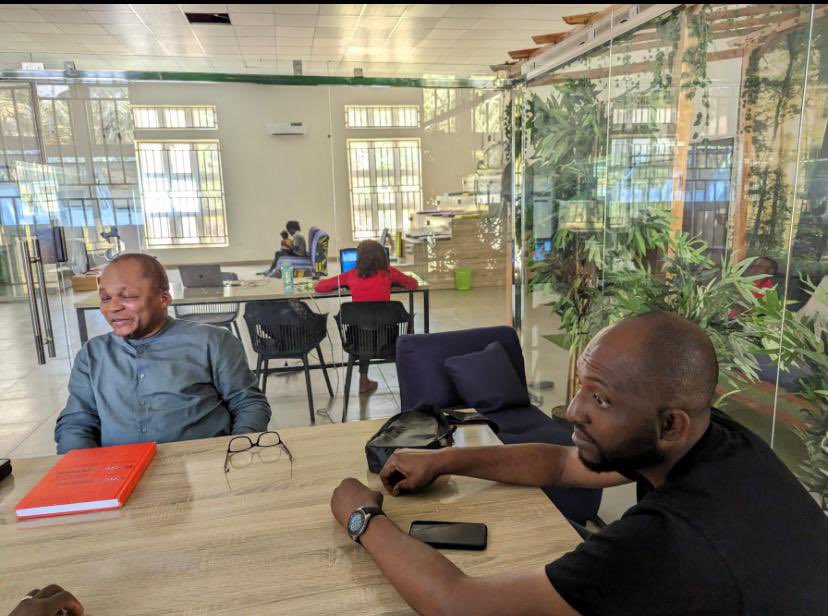 TheSholaAdesoye's tweet photo. Amazing meeting today with Founder of Colab Innovation Institute Kaduna @supersanusi. @CoLab_kd is truly an amazing place. Watch out for the emerging @fulcrumilab Abuja. We are poised to impact the tech ecosystem. #techincubationspace @Lighthouseint @HrisTabitha https://t.co/wK8wFj7tT0