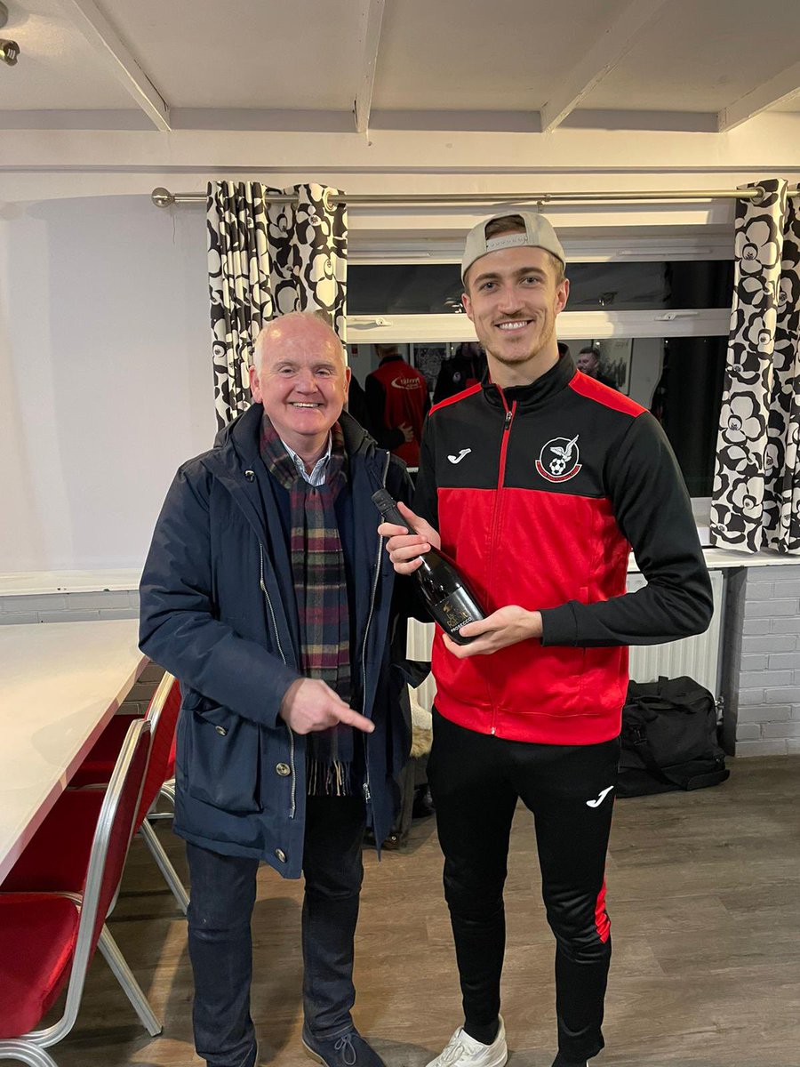 (C) Leighton Town FC tweet media