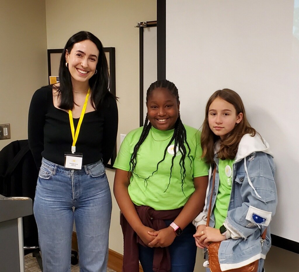 tgs_camp's tweet photo. Grateful our @TGScottElem #ClubTome students experienced a day full of literacy-packed sessions and met some of their favorite authors from @TomeSociety #ItList.
#bearslovebooks https://t.co/8Ncx17RN2C