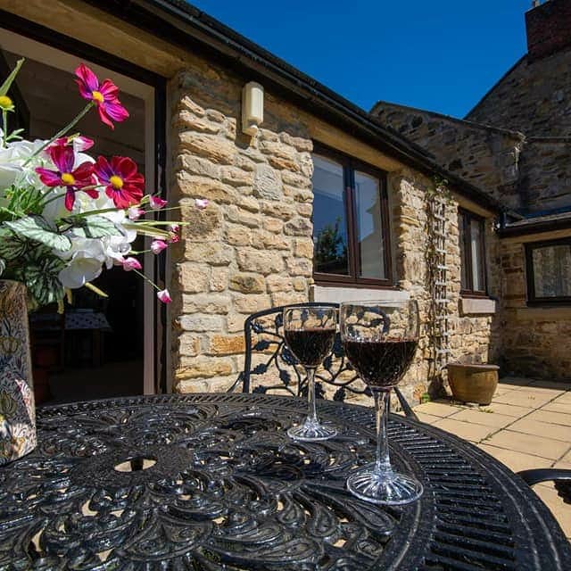 LowUrpethFarm's tweet photo. Easter availability
1 April - 3 nights - Katie's Cottage 
11 Apr - 2+ nights - Katie's Cottage 
15 Apr - 2+ nights - The Bungalow 
24 Apr - 2-7 nights - The Bungalow. Durham Farm Holiday Cottages near Durham Newcastle Gateshead. Sleeps 4 in 2 ensuite bedrooms. #Durham #Newcastle https://t.co/AbbdIAGJCf