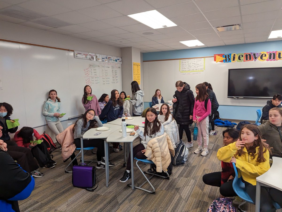 So proud of Maple's Student Council for raising over $2100 for the Philly Bear Foundation (phillybaerfoundation.org). I was honored to be with Ms. Reimer, Ms. Allen, and our students this morning as Mrs. Baer thanked them for their class and care! #d30learns