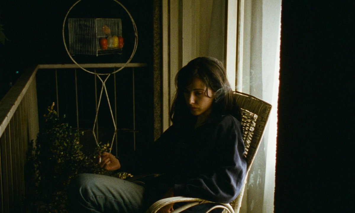 #AppreciationTweet of Rosario Bléfari as Silvia Prieto in...

Silvia Prieto (1999)

Dir: Martín Rejtman
DoP: Paula Grandio