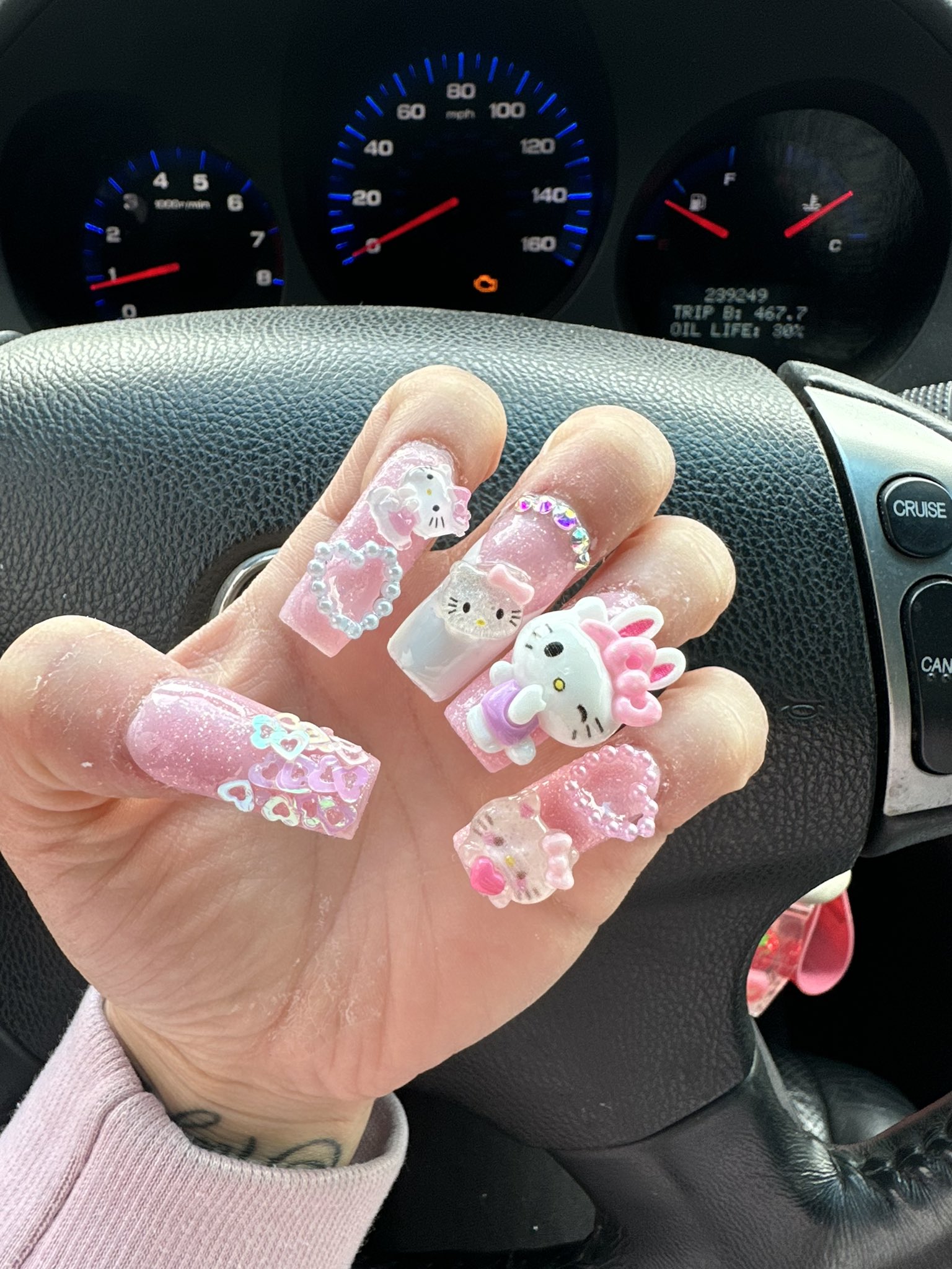 ginny 🦂 on Twitter: "my bestie started doing nails 2 weeks ago and she