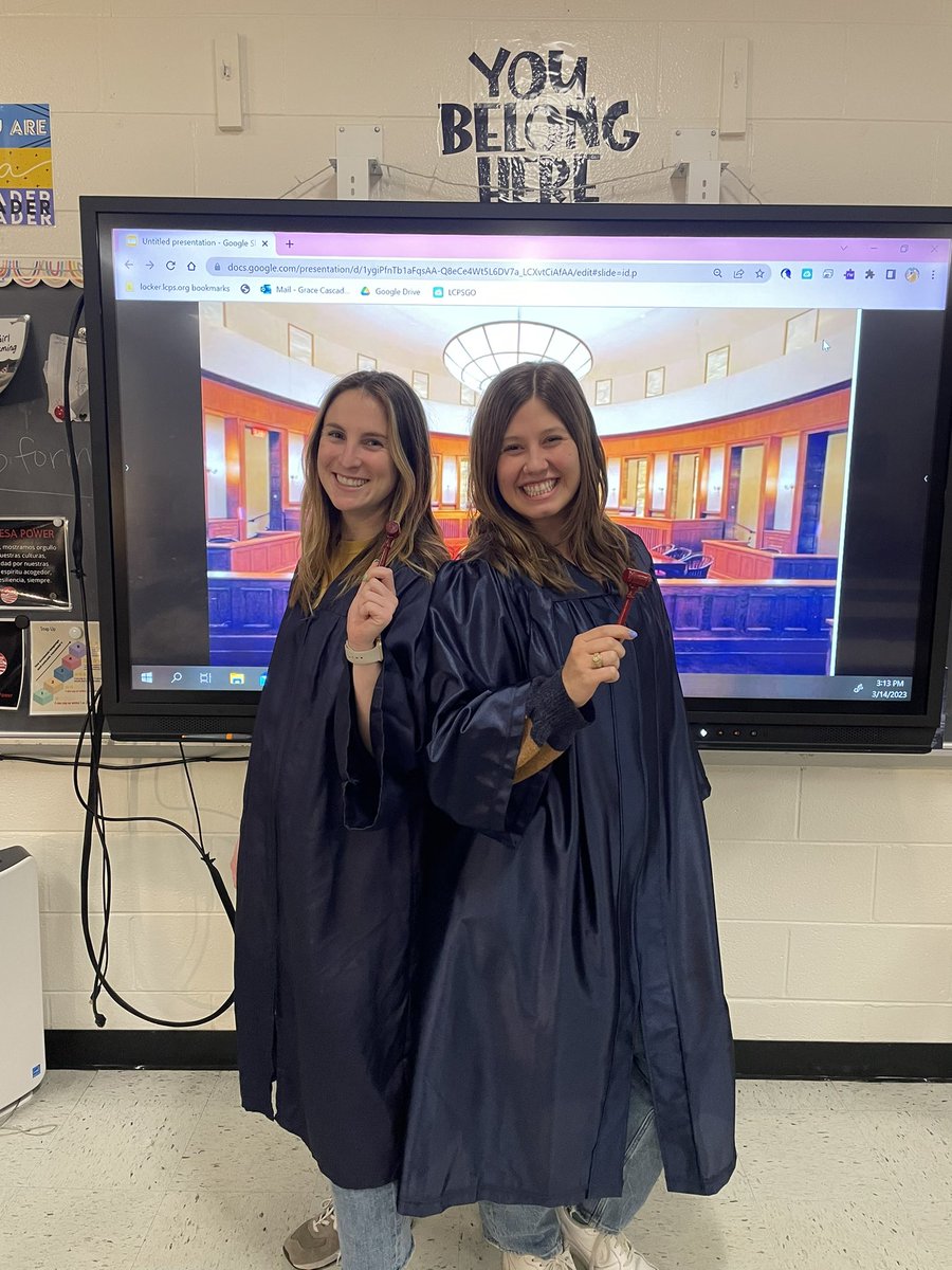 Miss Pakes tweet media