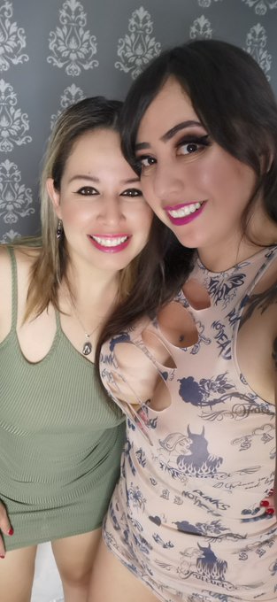 Adivinen qu&eacute; hicimos el d&iacute;a de hoy? @TelesaHotwife69 https://t.co/mbbNGxGMZc<a class="tags" target="_blank" title="On Twitter" href="/?out=eyJ0eXAiOiJKV1QiLCJhbGciOiJIUzUxMiJ9.eyJpYXQiOjE3MjA3NDA5NjcsImlzcyI6InR3cG9ybnN0YXJzLmNvbSIsIm5iZiI6MTcyMDc0MDk2NywiZXhwIjoxNzUyMjc2OTY3LCJyZWRpcmVjdF91cmwiOiJodHRwczovL3R3aXR0ZXIuY29tL1RlbGVzYUhvdHdpZmU2OSJ9.ZFowsH1PCymyk8einkX5PcqVXNgoILw09nxJKj5-DFa21zHkMZD13GiWhfedskm5Yv_abwVX8jnU1r1_U5ysGQ">@TelesaHotwife69</a><a href="/tag/exhibit"class="tags"><span>#exhibit</span></a><a href="/tag/queretaro"class="tags"><span>#queretaro</span></a><a href="/tag/publicnudity"class="tags"><span>#publicnudity</span></a><a href="/tag/exhibitionism"class="tags"><span>#exhibitionism</span></a>